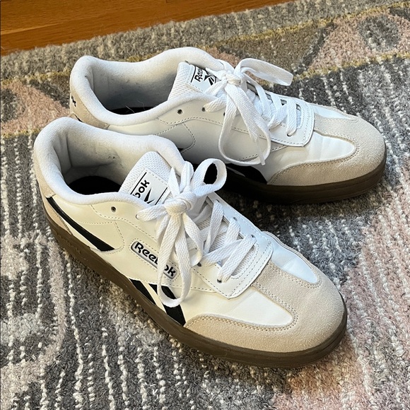 Reebok Shoes - Reebok White and Black Sneakers